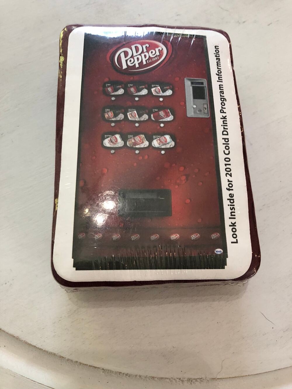 2010 Dr. Pepper cold Drink Program Promo Sealed Vending Machine T-Shirt Sealed